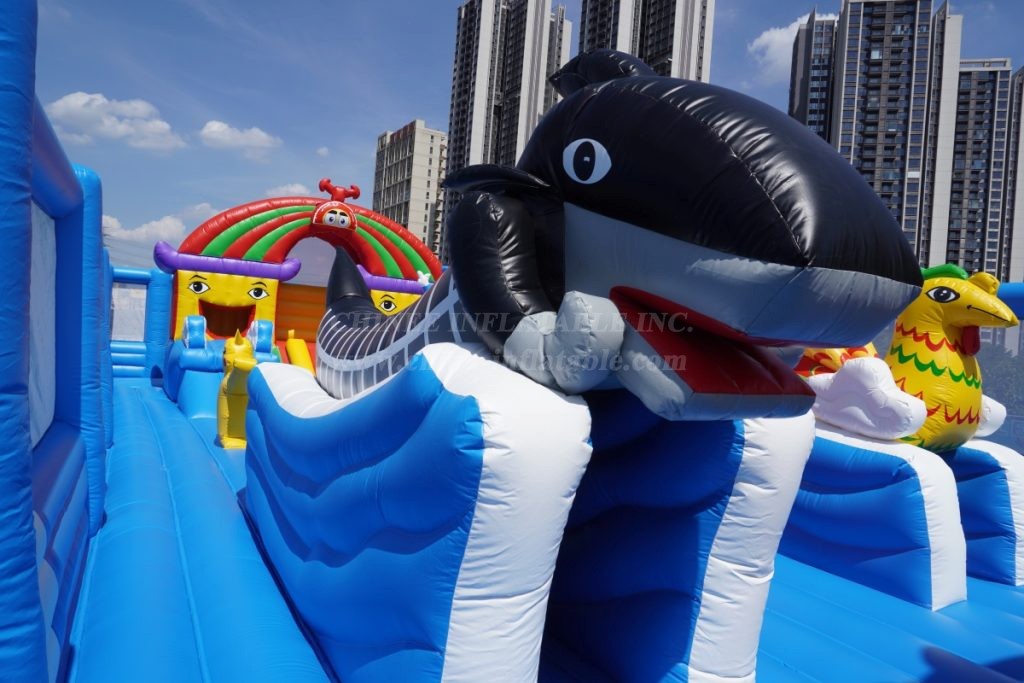 T6-143 Giant Inflatable FunCity