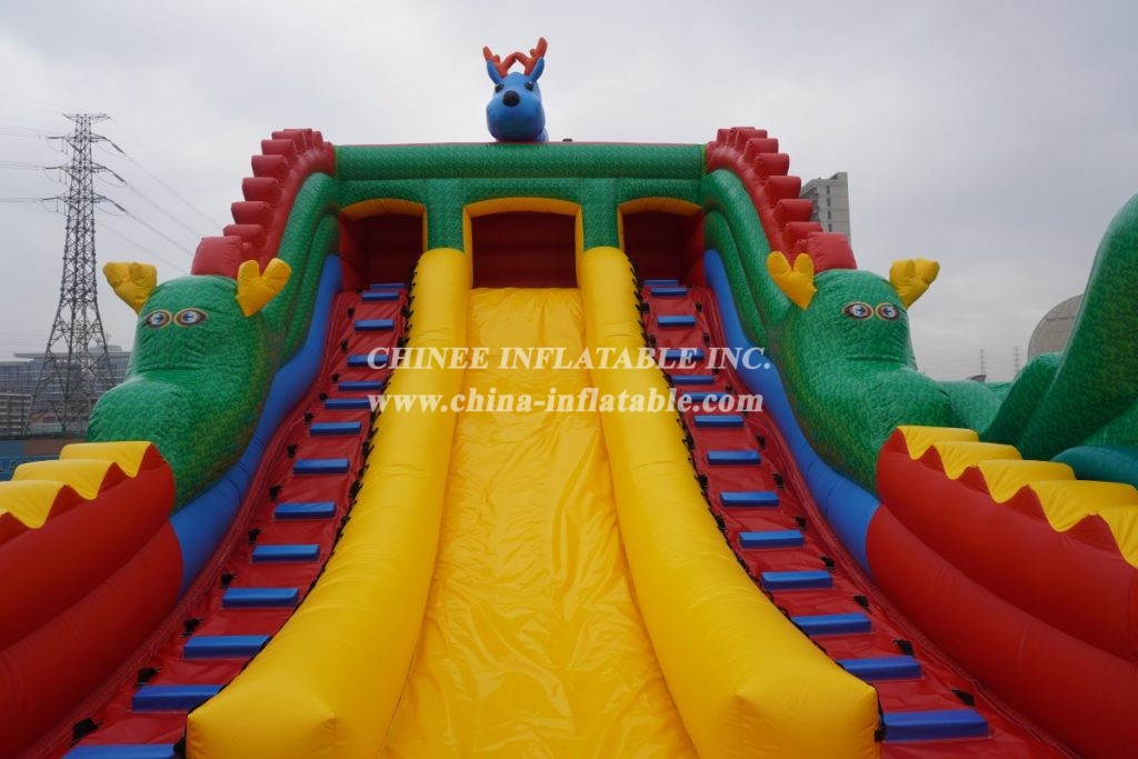 GF2-017 Jungle Theme Inflatable Funcity