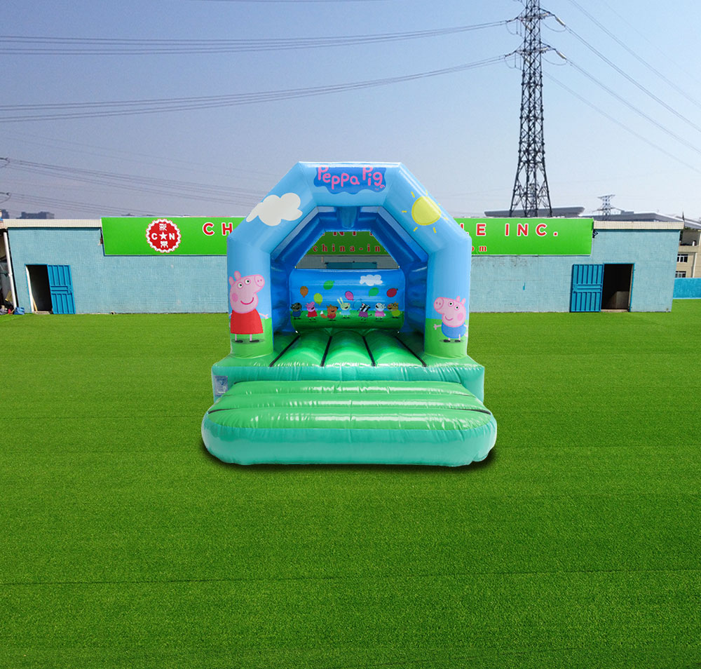 T2-4009 12X10Ft Green Peppa Pig Bounce House