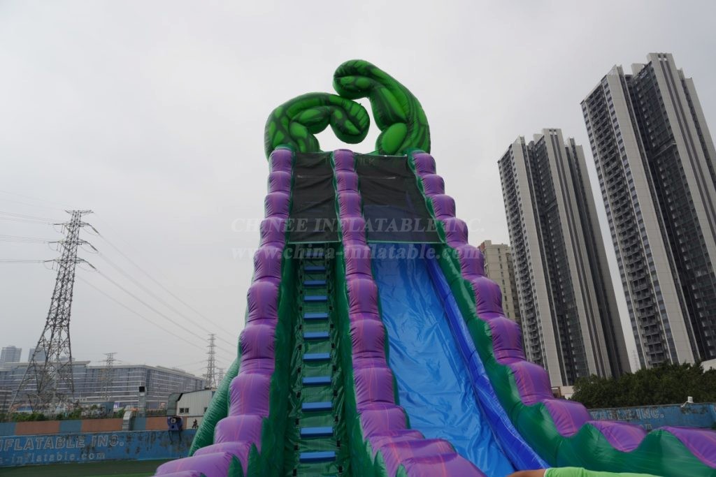 T8-4037 35 Ft The Hulk Sl + Slip &Amp; Slide