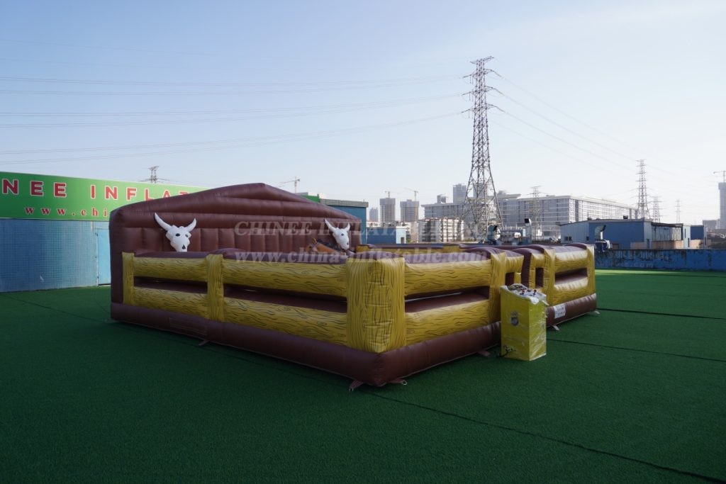 T11-3109 Wild West Mechanical Horse