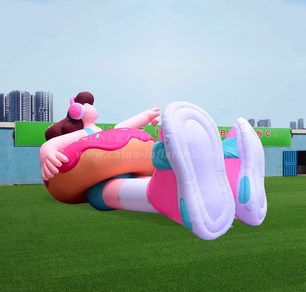 S4-652 Inflatable Giant Advertisement Cartoon Swimming Ring Modeling