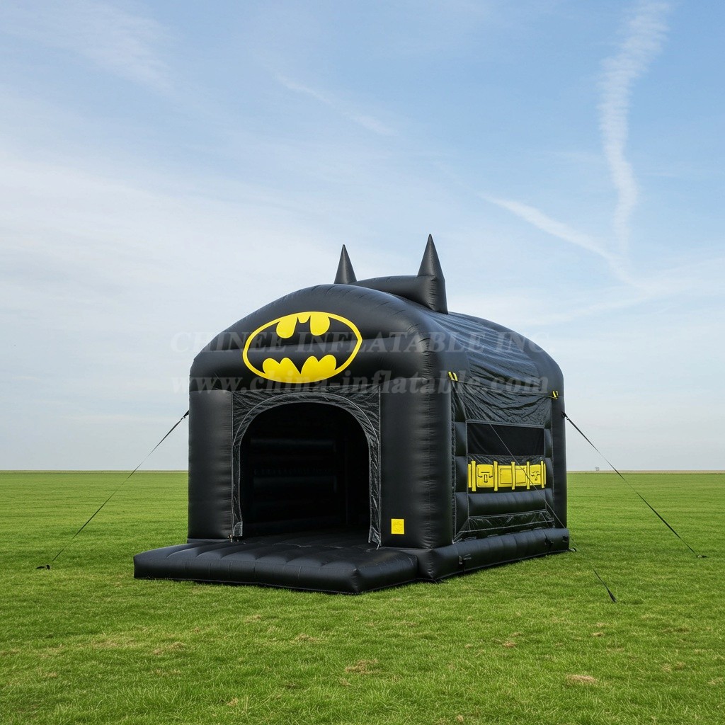 T2-8302 Batman Inflatable Bouncer