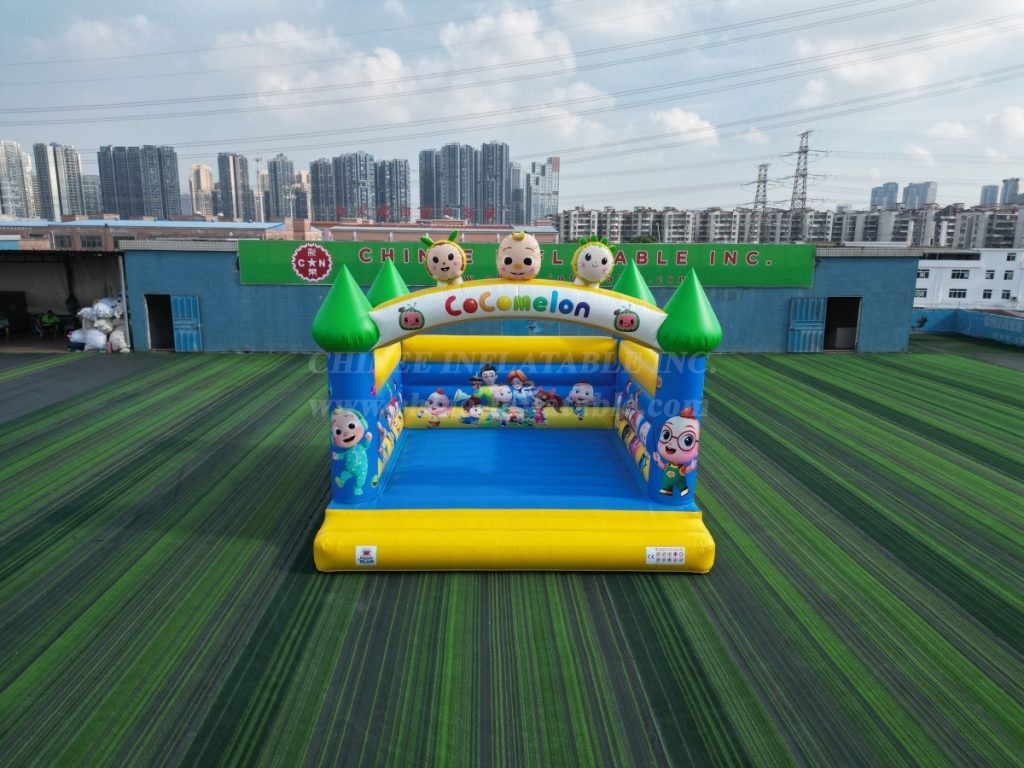 T2-8490 CoComelon Inflatable Castle