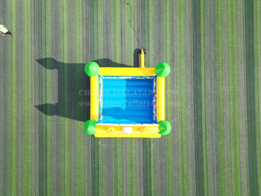 T2-8490 CoComelon Inflatable Castle