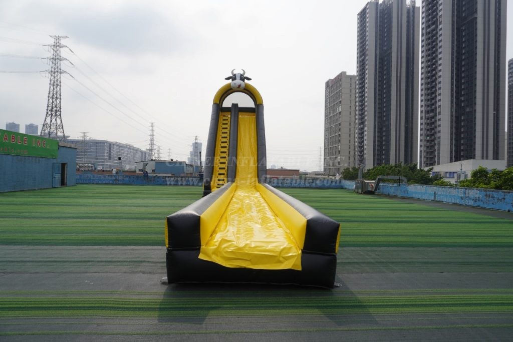 T2-2A Cow Theme Giant Inflatable Slide