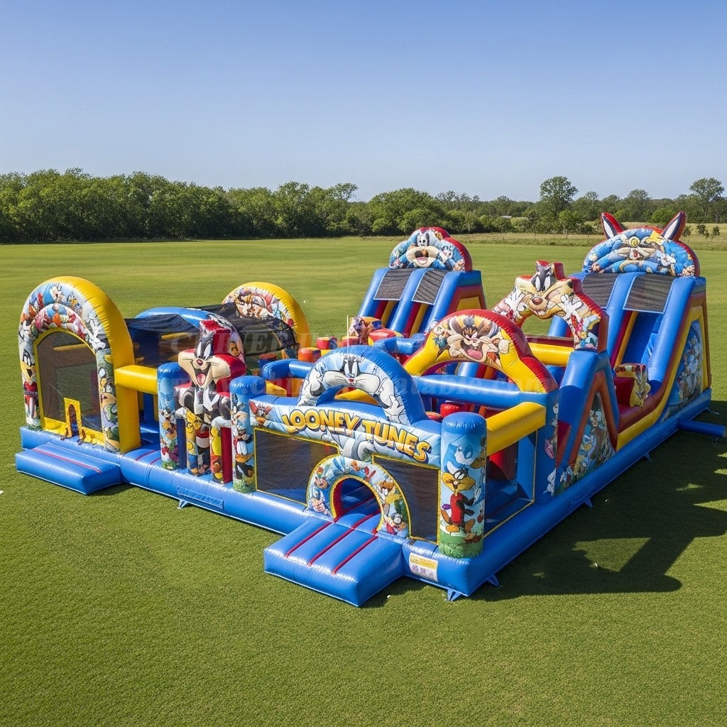 T6-6181 Looney Tunes Inflatable Playground