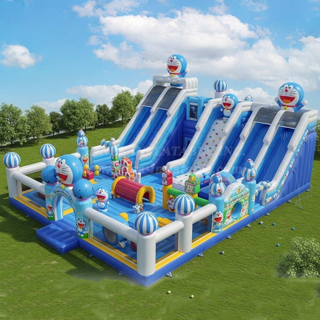 GF2-276 Doraemon Theme Inflatable Park