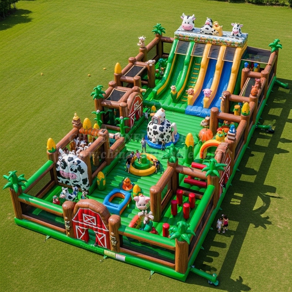 GF2-279 Farm Theme Inflatable Park