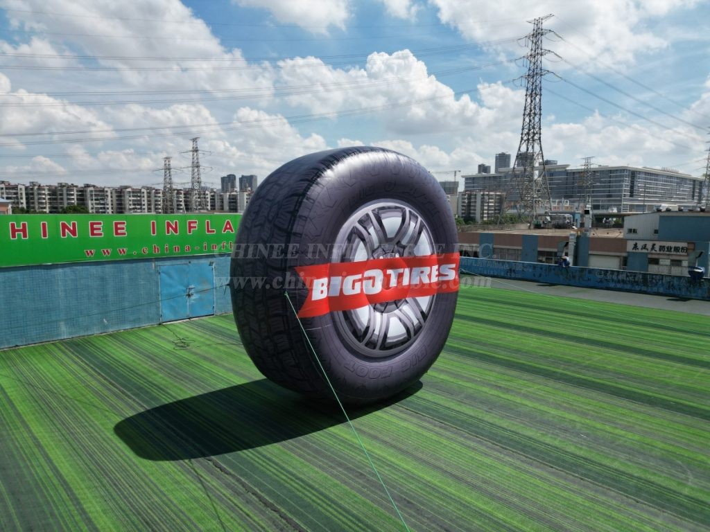 SI1-031 Giant Inflatable Tire Replica