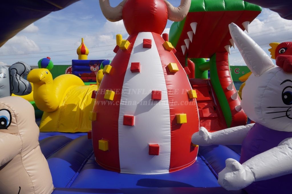 T6-392B Giant Inflatable Fun City