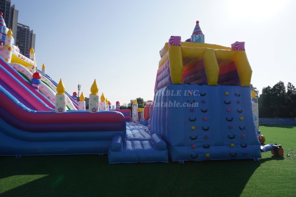 GF2-352 Birthdays Theme Inflatable Park