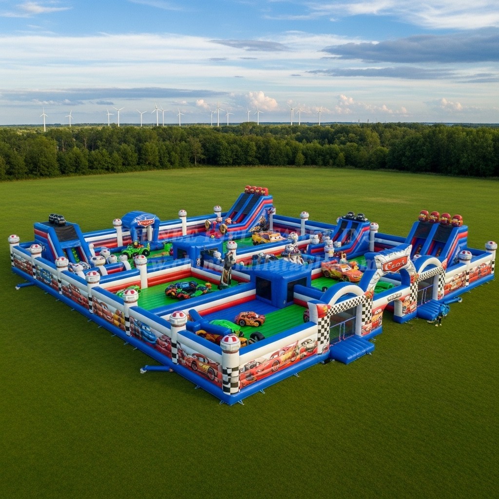 GF2-556 Cars Theme Inflatable Park