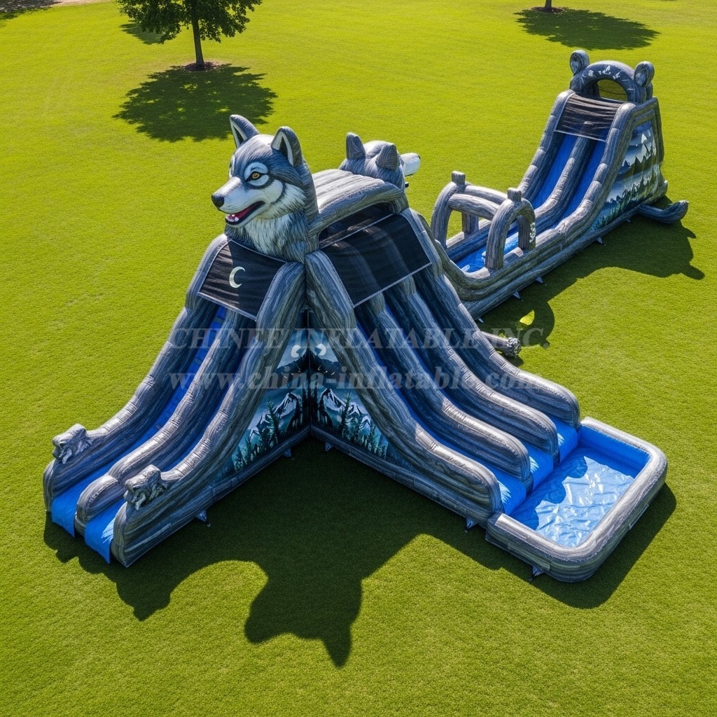 T8-7734 Wolf Theme Giant Slide