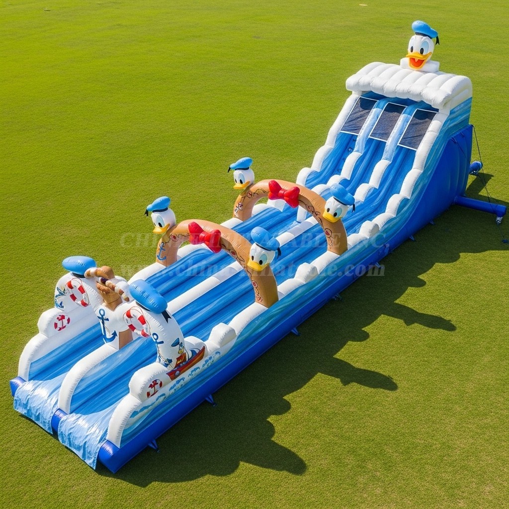 T8-8785 Donald Duck Inflatable Slide