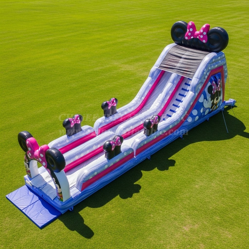 T8-9186 Mickey & Minnie Inflatable Slide