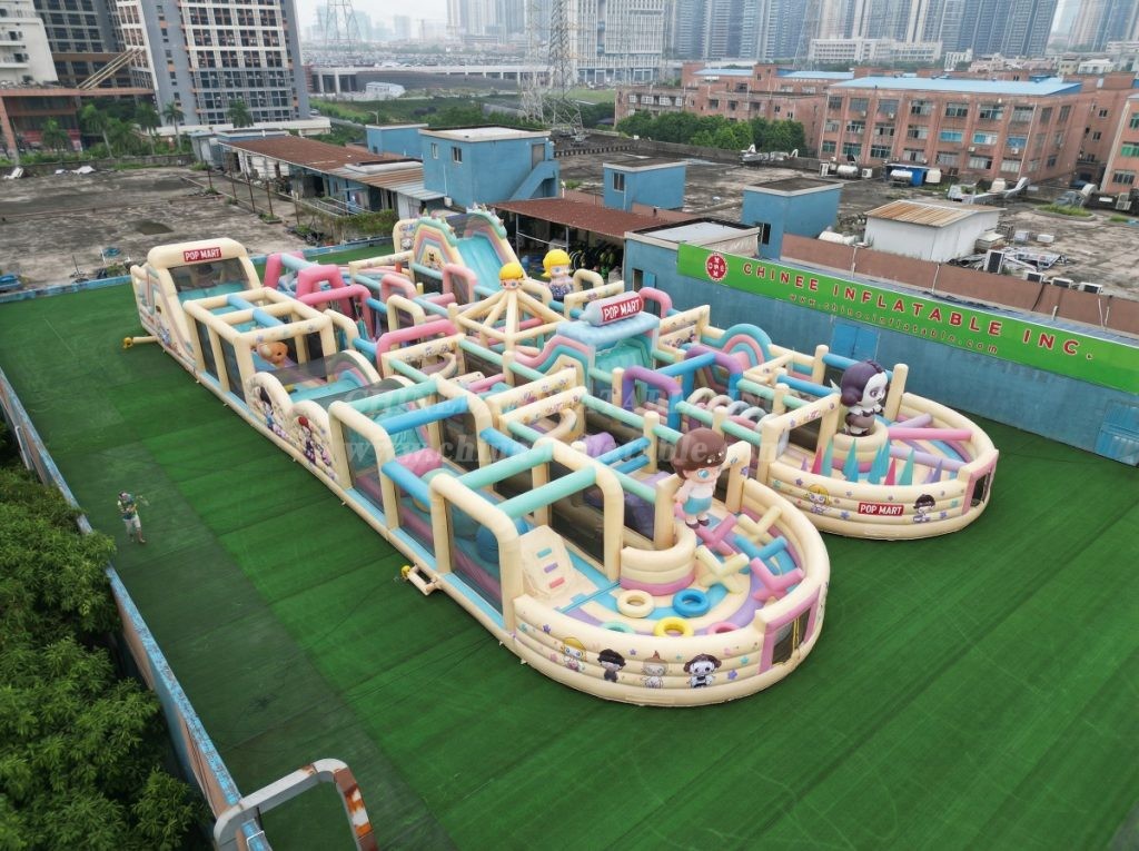 CR2-109 Pop Mart Theme Challenging Run Giant Inflatable Obstacle Courses