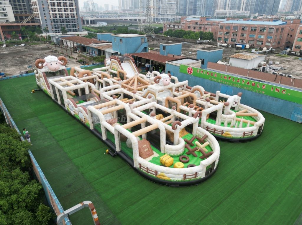 CR2-235 Sheep Theme Challenging Run Giant Inflatable Obstacle Courses