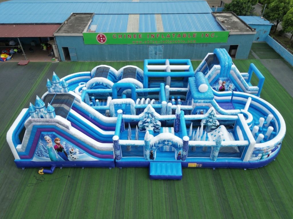 CR2-386 Frozen Theme Challenging Run Giant Inflatable Obstacle Courses