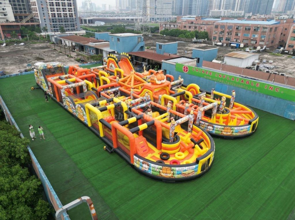 CR2-47 Garfield Theme Challenging Run Giant Inflatable Obstacle Courses