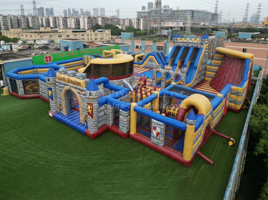 GF3-124 Castle Kingdom Theme Inflatable Park