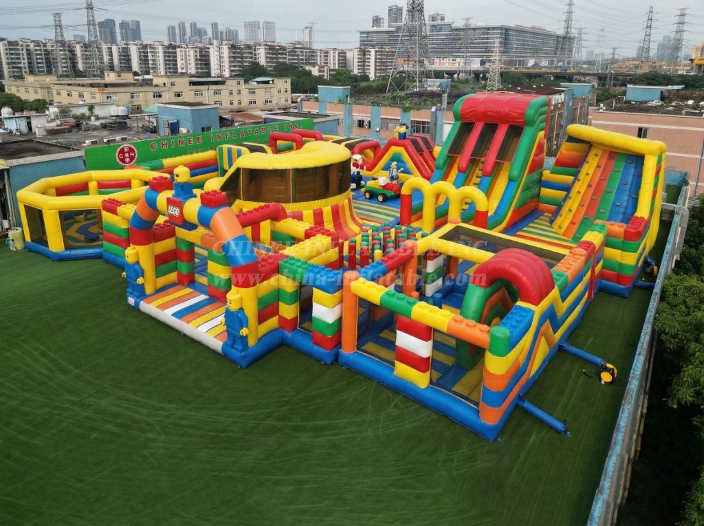 GF3-174 Lego Theme Inflatable Park