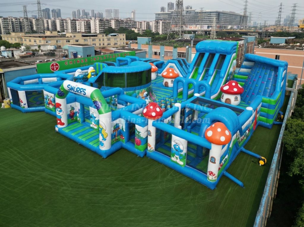 GF3-253 The Smurfs Theme Inflatable Park