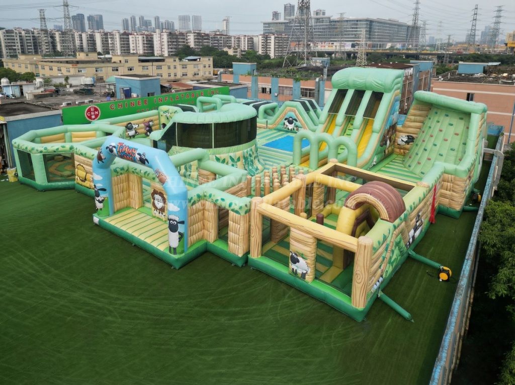 GF3-258 Timmy Time Theme Inflatable Park