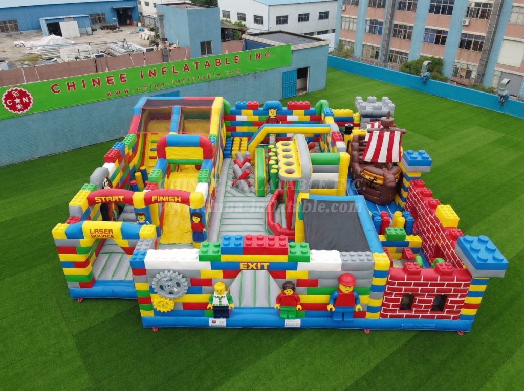 GF3-345 Lego Theme Inflatable Park