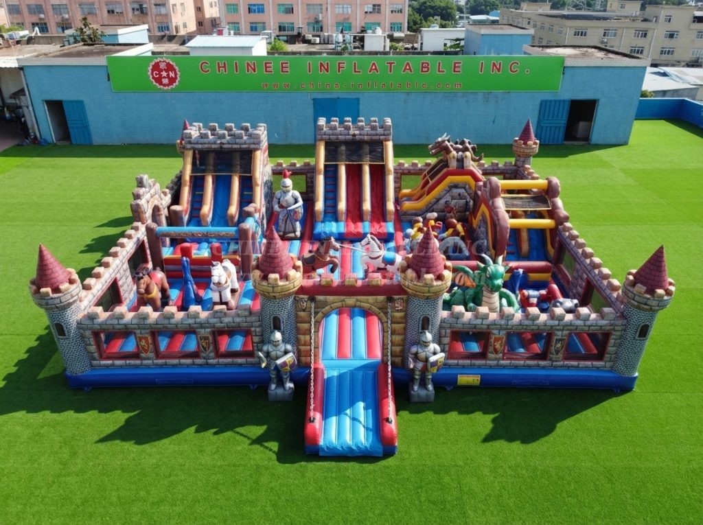 GF3-540 Knight Theme Inflatable Park