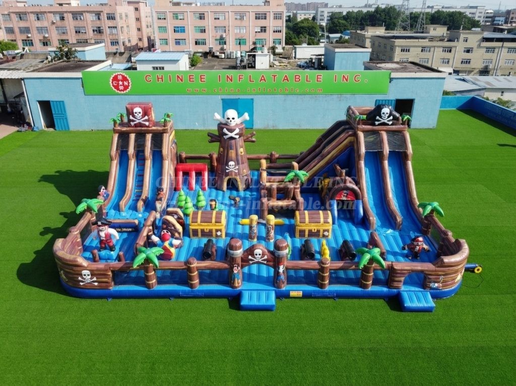 GF3-556 Pirates Theme Inflatable Park