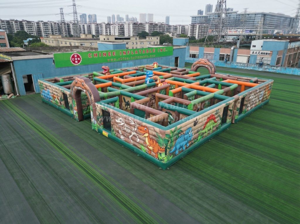 MAZE1-40 Dinosaur Theme Inflatable Maze