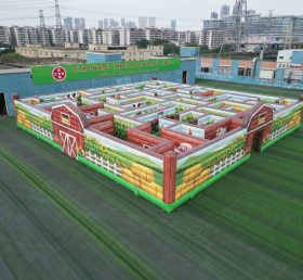 MAZE1-55 Farm Theme Inflatable Maze