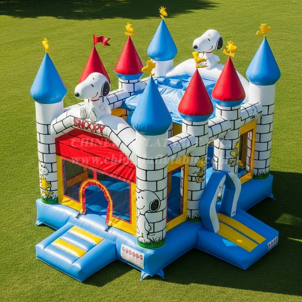 T5-2451 Snoopy Theme Inflatable Castles