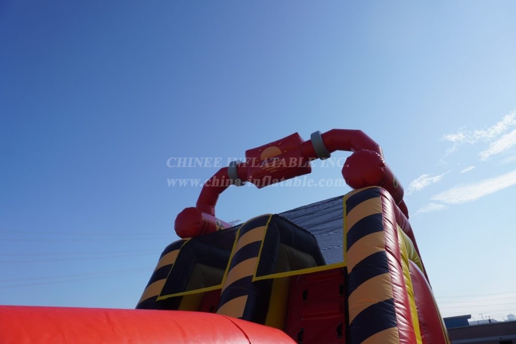 T7-1373B Toxic Inflatable Obstacle Course