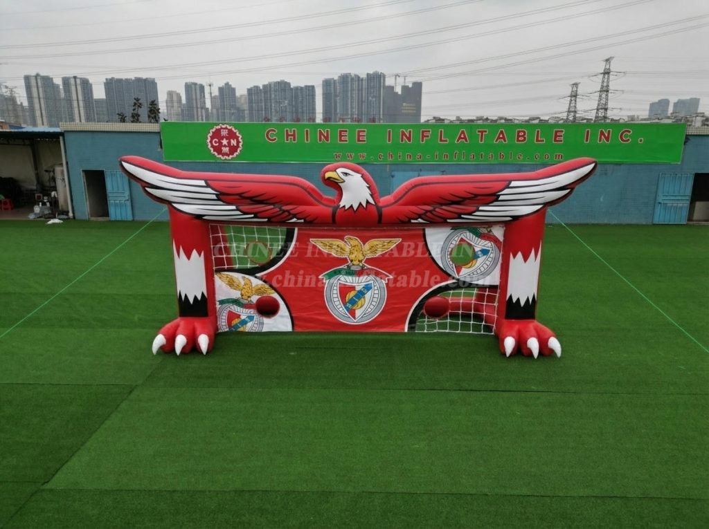 T11-7063 Benfica Theme Inflatable Football Shoot Out Game