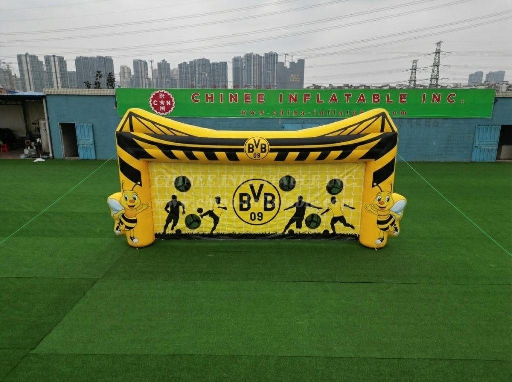 T11-7076 Borussia Dortmund Theme Inflatable Football Shoot Out Game
