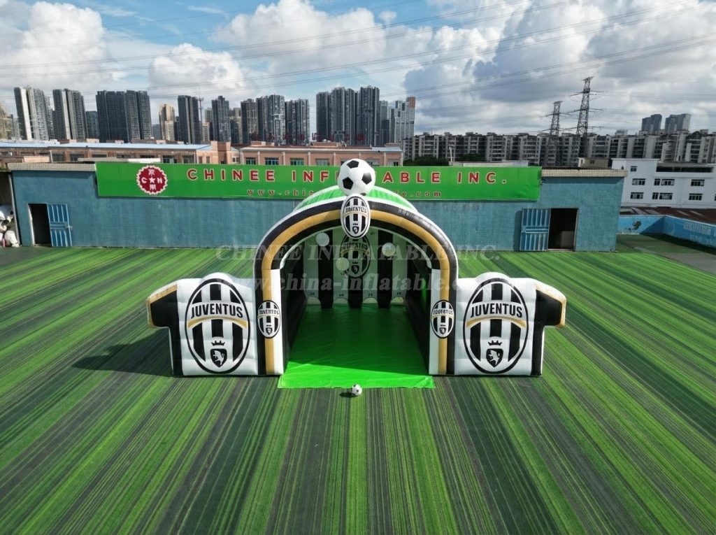 T11-7180 Juventus Theme Inflatable Football Shoot Out Game