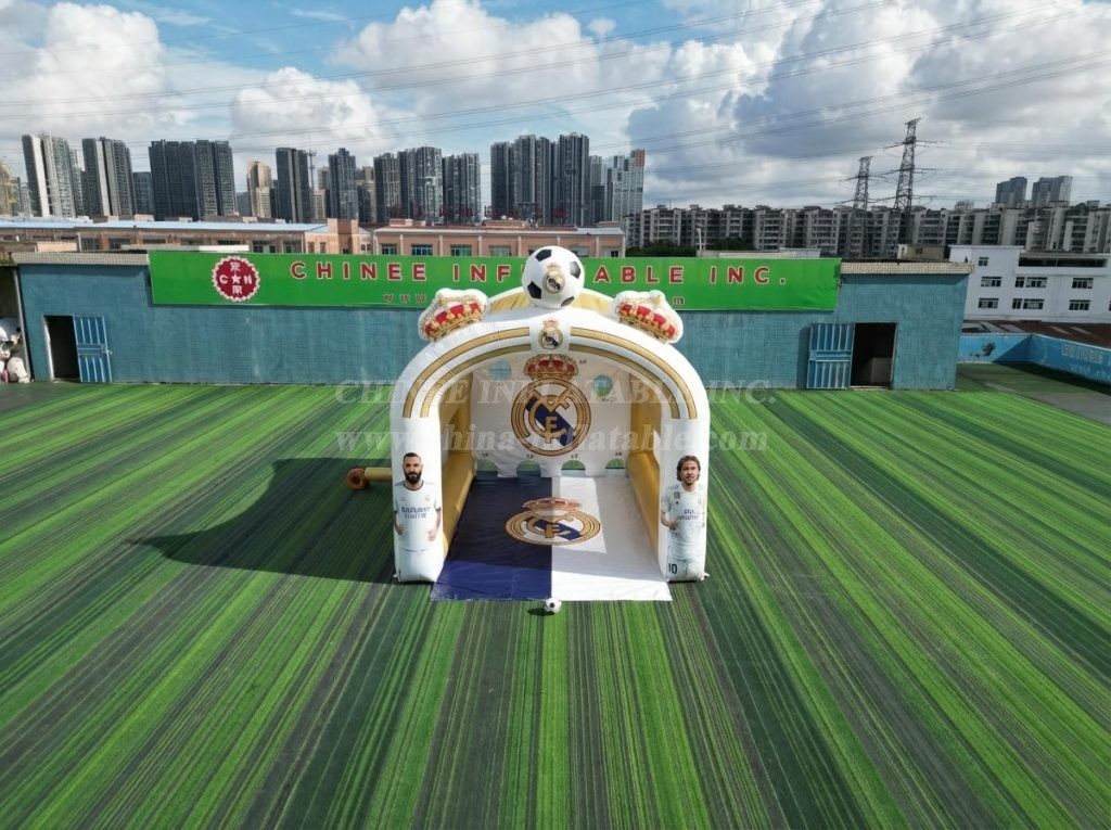 T11-7240 Real Madrid Theme Inflatable Football Shoot Out Game