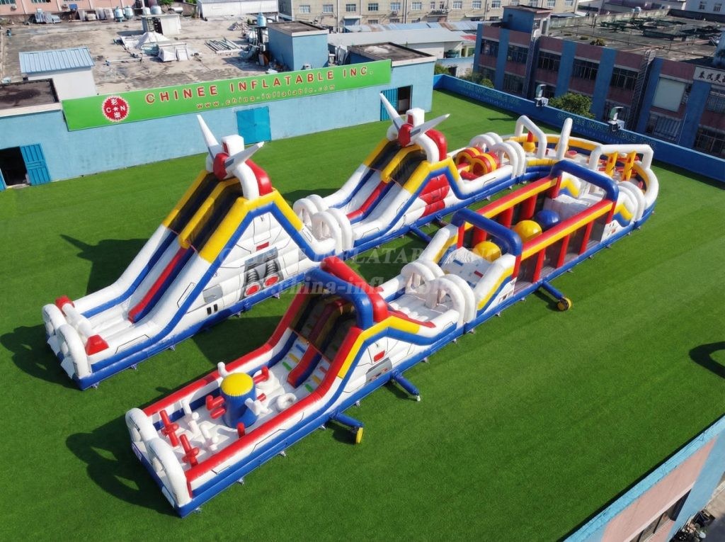 CR2-560 Gundam Theme Giant Inflatable Obstacle Courses Challenging Run