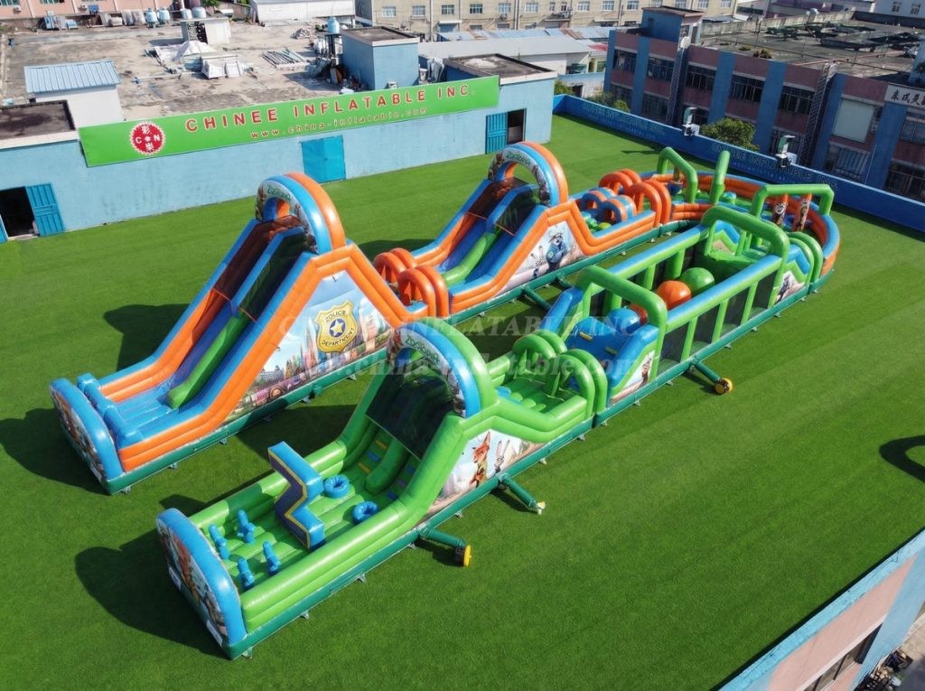 CR2-617 Zootopia Theme Giant Inflatable Obstacle Courses Challenging Run