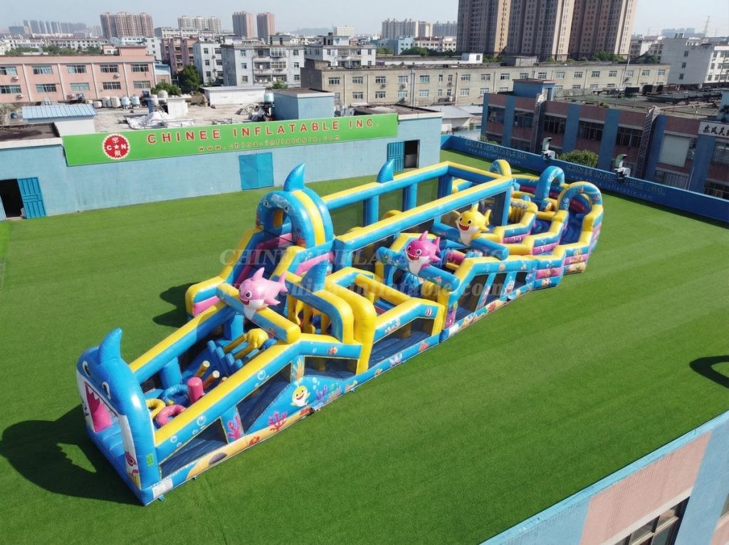 CR2-620 Baby Shark Theme Giant Obstacle Course Challenging Run