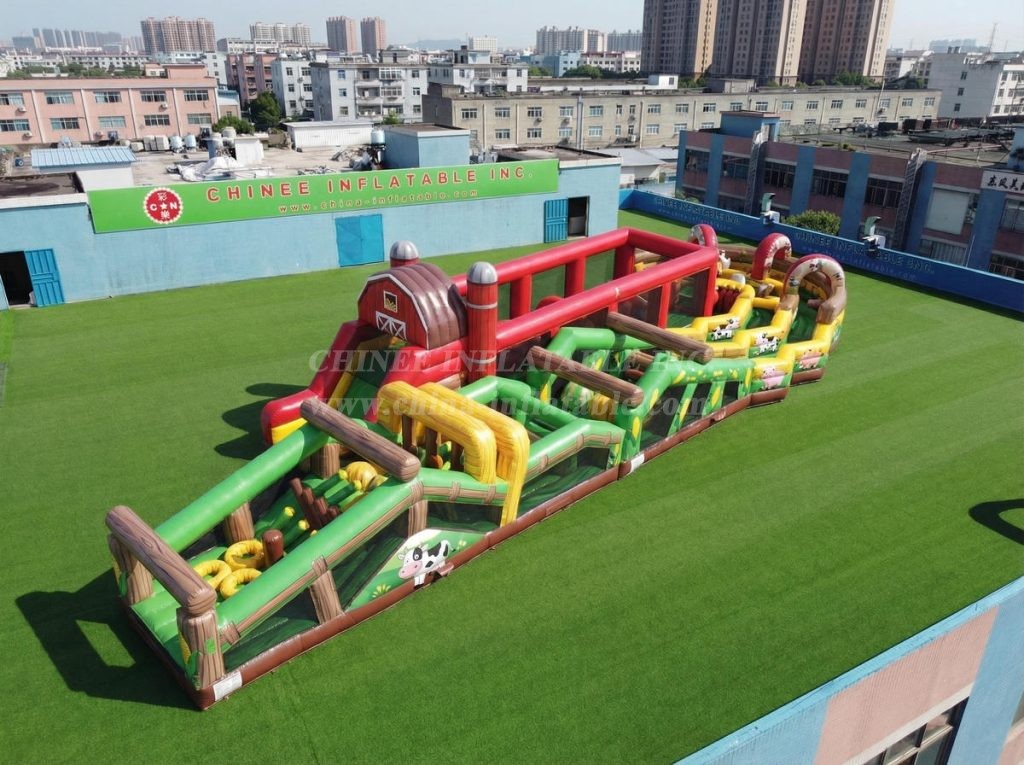 CR2-638 Farm Theme Giant Obstacle Course Challenging Run
