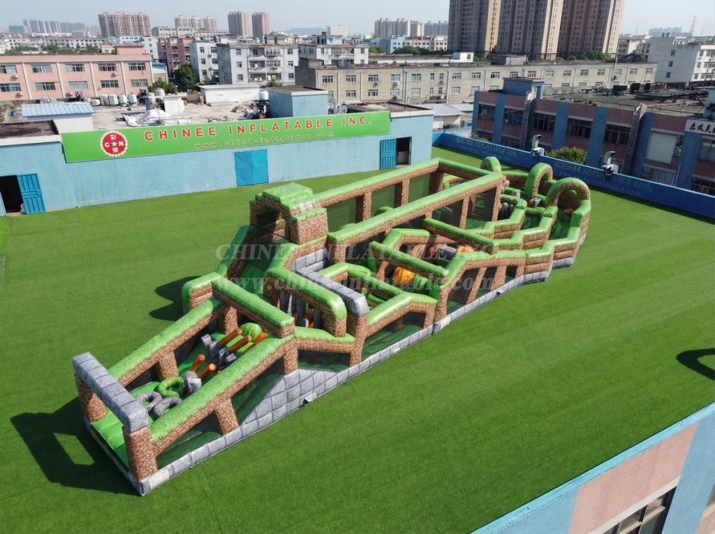 CR2-652 Minecraft Theme Giant Obstacle Course Challenging Run