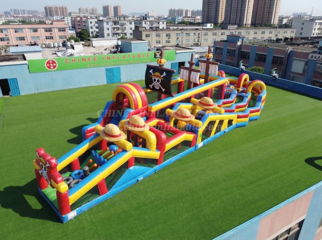 CR2-661 One Piece Theme Giant Obstacle Course Challenging Run