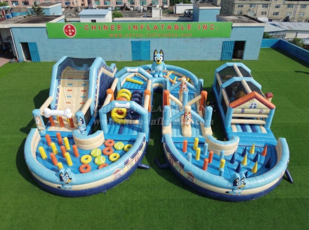 CR2-714 Bluey Theme Ginat Inflatable Obstacle Courses Challenging Run
