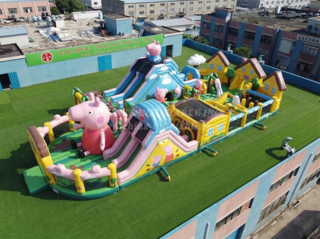 GF3-1023 Peppa Pig Theme Inflatable Playground