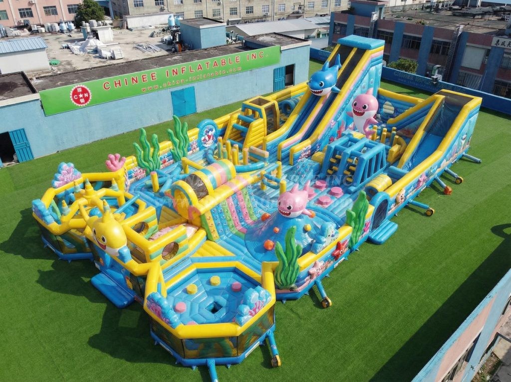 GF3-1052 Baby Shark Theme Inflatable Park
