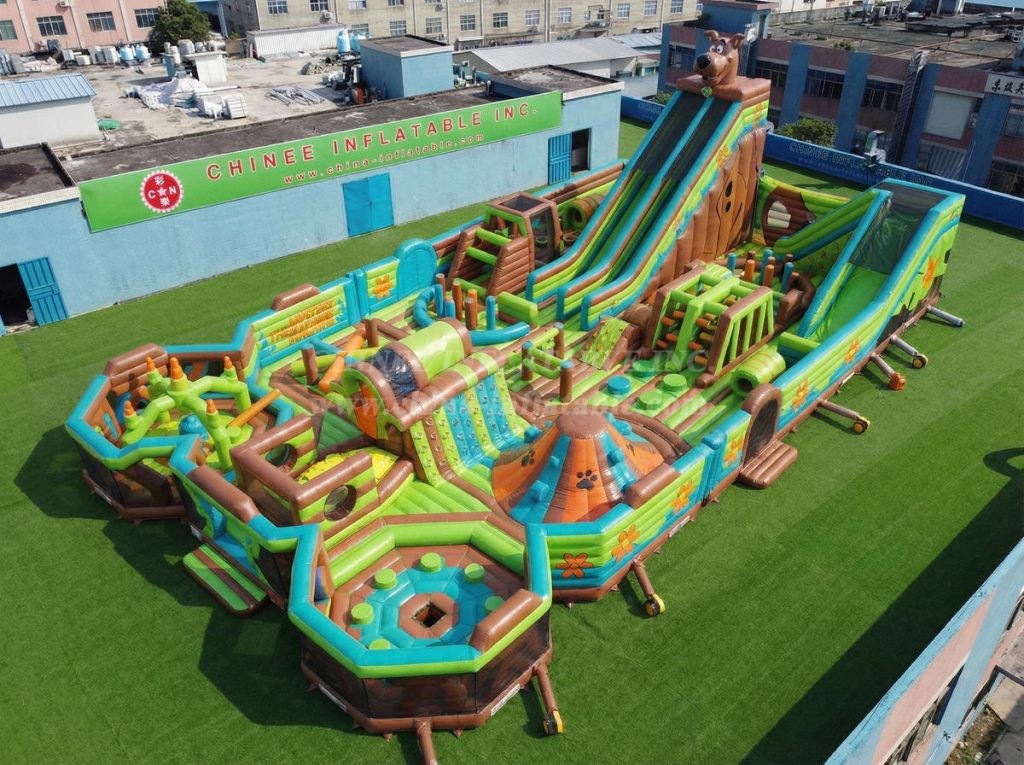 GF3-1097 Scooby-Doo Theme Inflatable Park