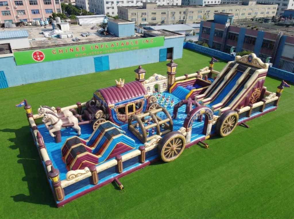 GF3-1147 Horse Carriage Theme Inflatable Park
